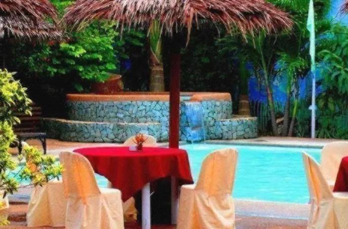 Alta Cebu Resort 4*